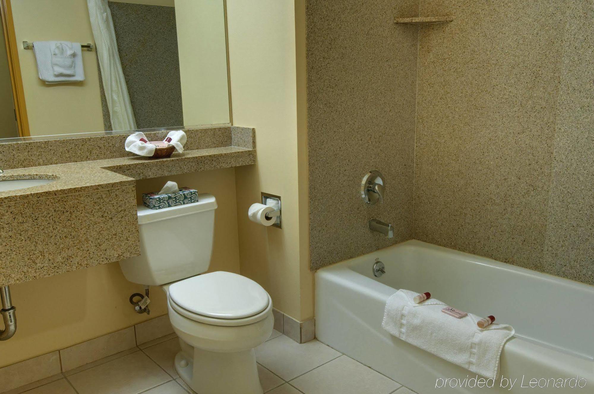 H3 Inn & Suites - Lax Airport - Los Angeles Inglewood Rom bilde
