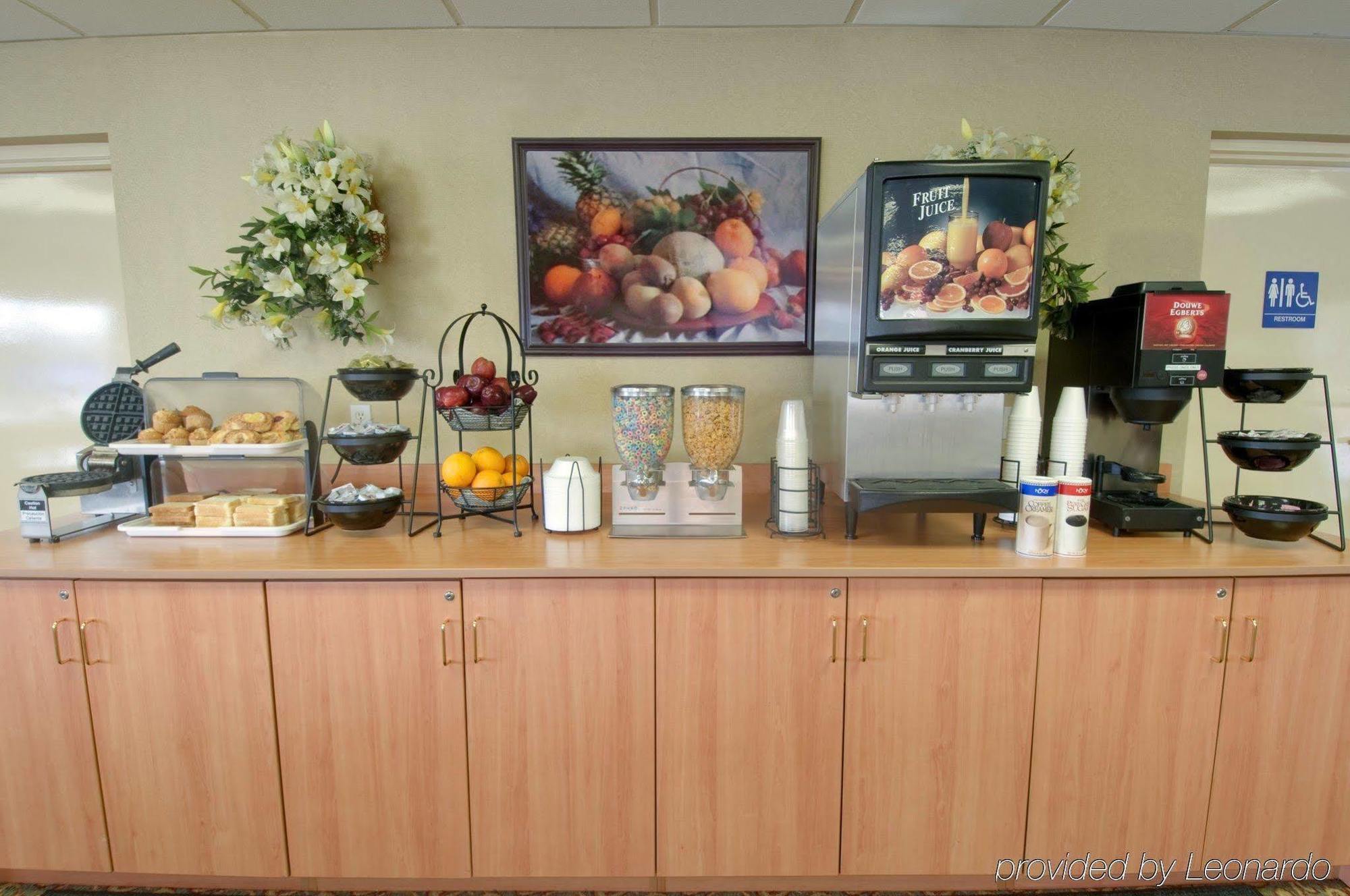 H3 Inn & Suites - Lax Airport - Los Angeles Inglewood Restaurant bilde