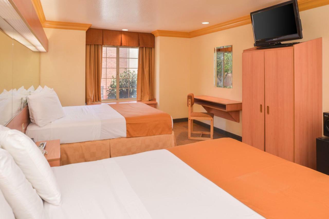 H3 Inn & Suites - Lax Airport - Los Angeles Inglewood Eksteriør bilde