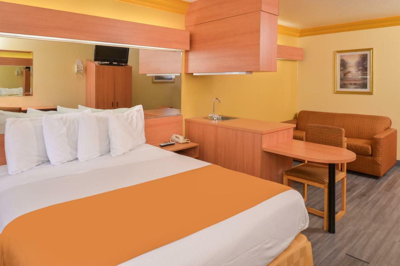 H3 Inn & Suites - Lax Airport - Los Angeles Inglewood Eksteriør bilde