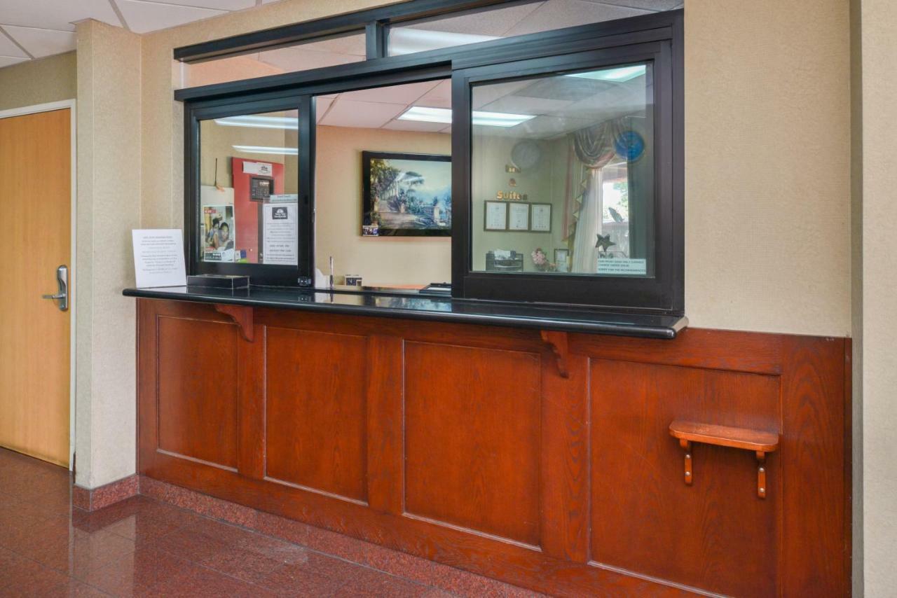 H3 Inn & Suites - Lax Airport - Los Angeles Inglewood Eksteriør bilde